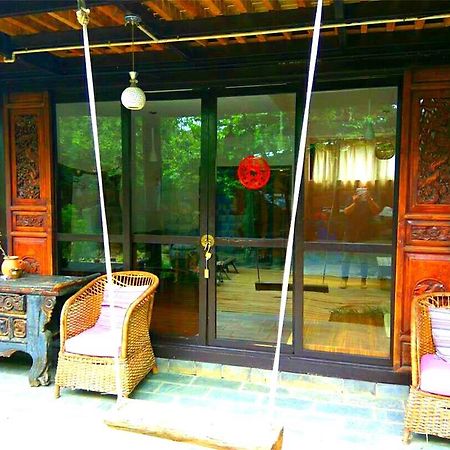 Lijiang Baisha Free Time Designed Hotel מראה חיצוני תמונה