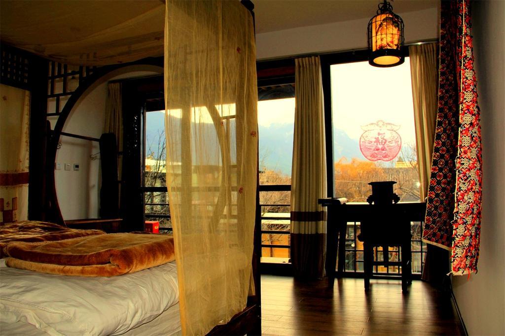 Lijiang Baisha Free Time Designed Hotel מראה חיצוני תמונה