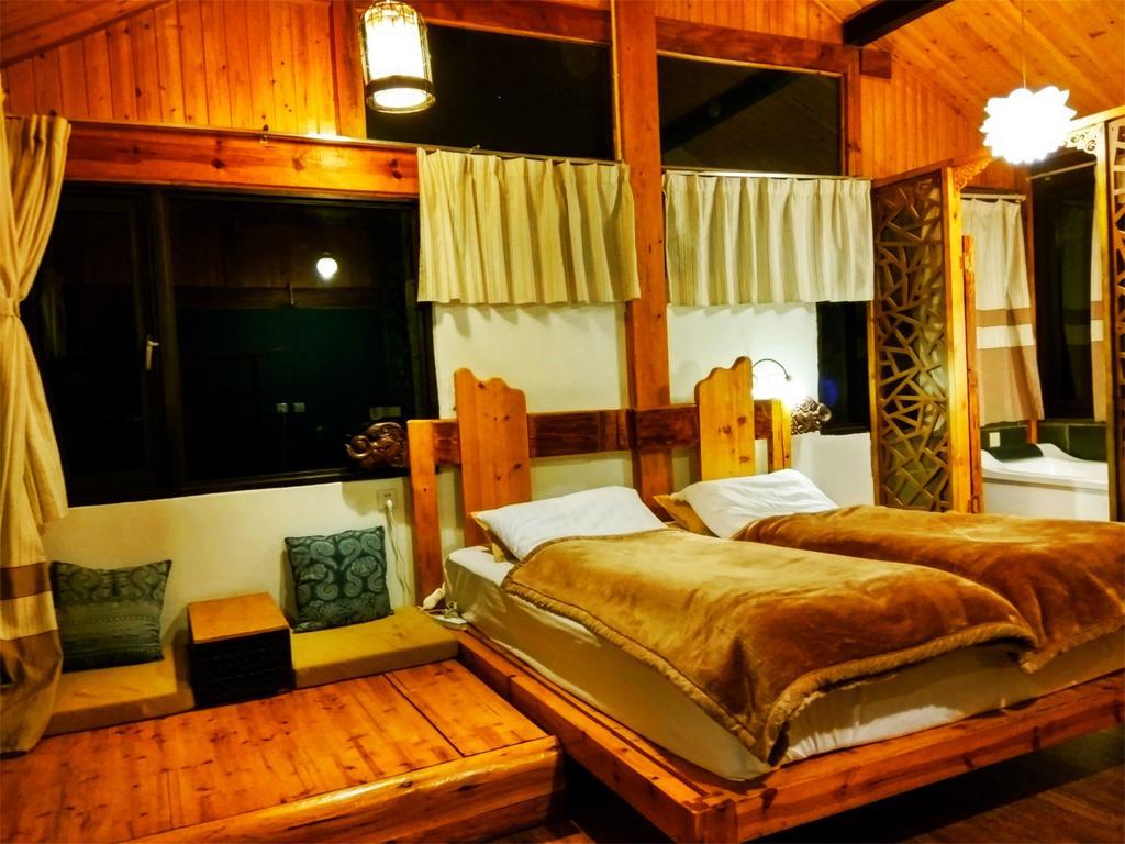 Lijiang Baisha Free Time Designed Hotel מראה חיצוני תמונה