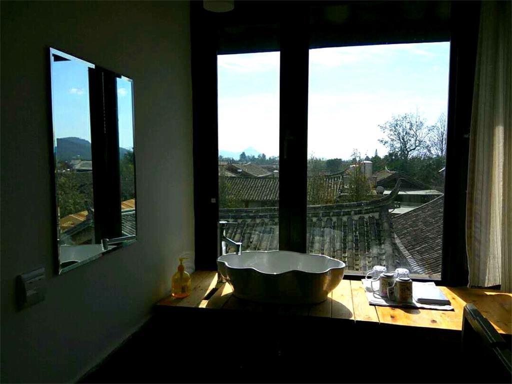 Lijiang Baisha Free Time Designed Hotel מראה חיצוני תמונה