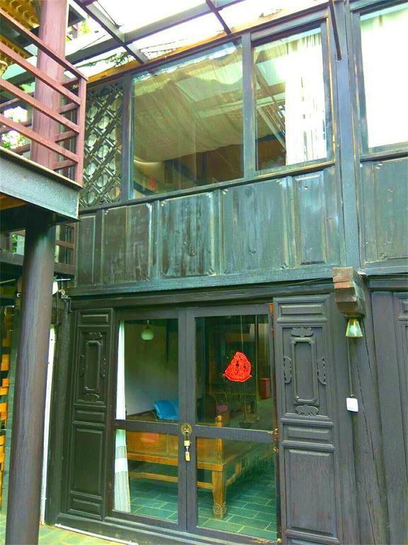 Lijiang Baisha Free Time Designed Hotel מראה חיצוני תמונה