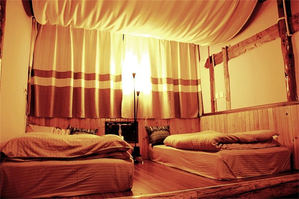 Lijiang Baisha Free Time Designed Hotel מראה חיצוני תמונה