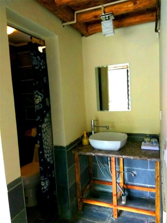 Lijiang Baisha Free Time Designed Hotel מראה חיצוני תמונה