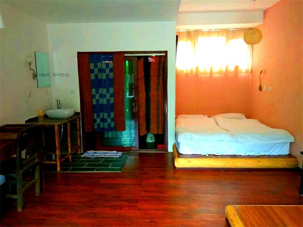 Lijiang Baisha Free Time Designed Hotel מראה חיצוני תמונה